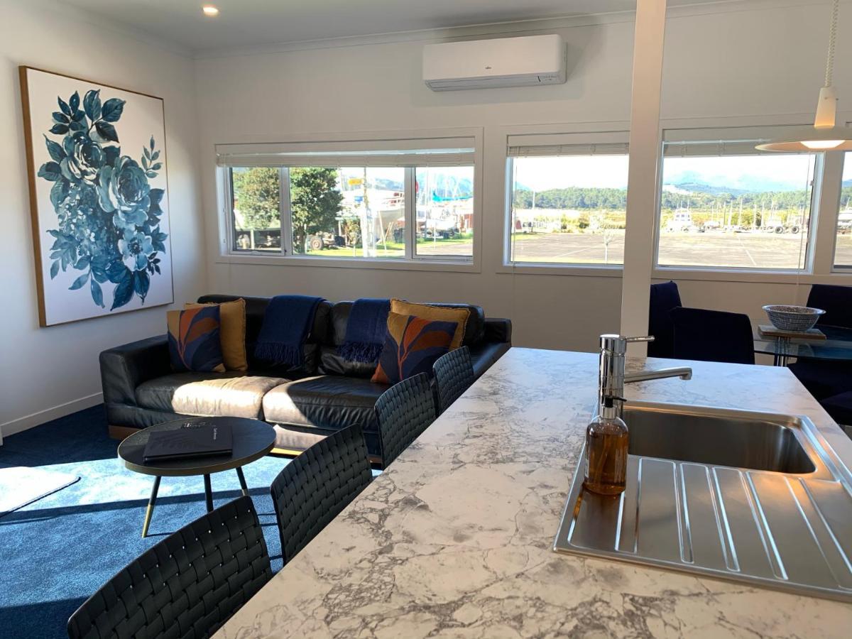 Coromandel Town Harbourside Cottage Luxury Accommodation Exterior foto